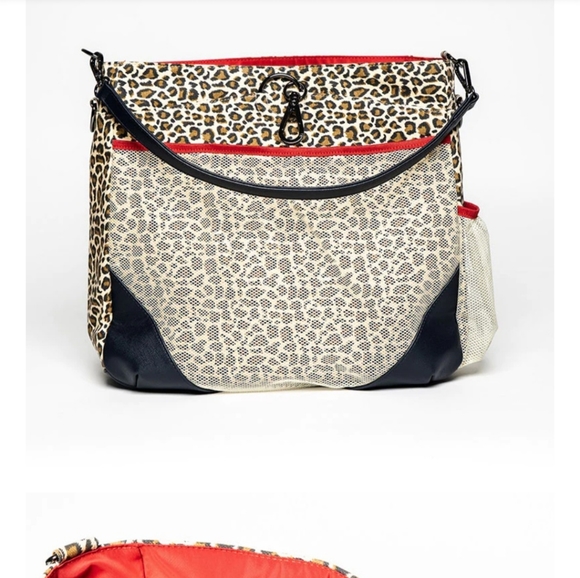 Georgie and Lou, The Cheetah 🐆 Pickleball Bag Sponsors of the PPA Tour - Picture 2 of 12